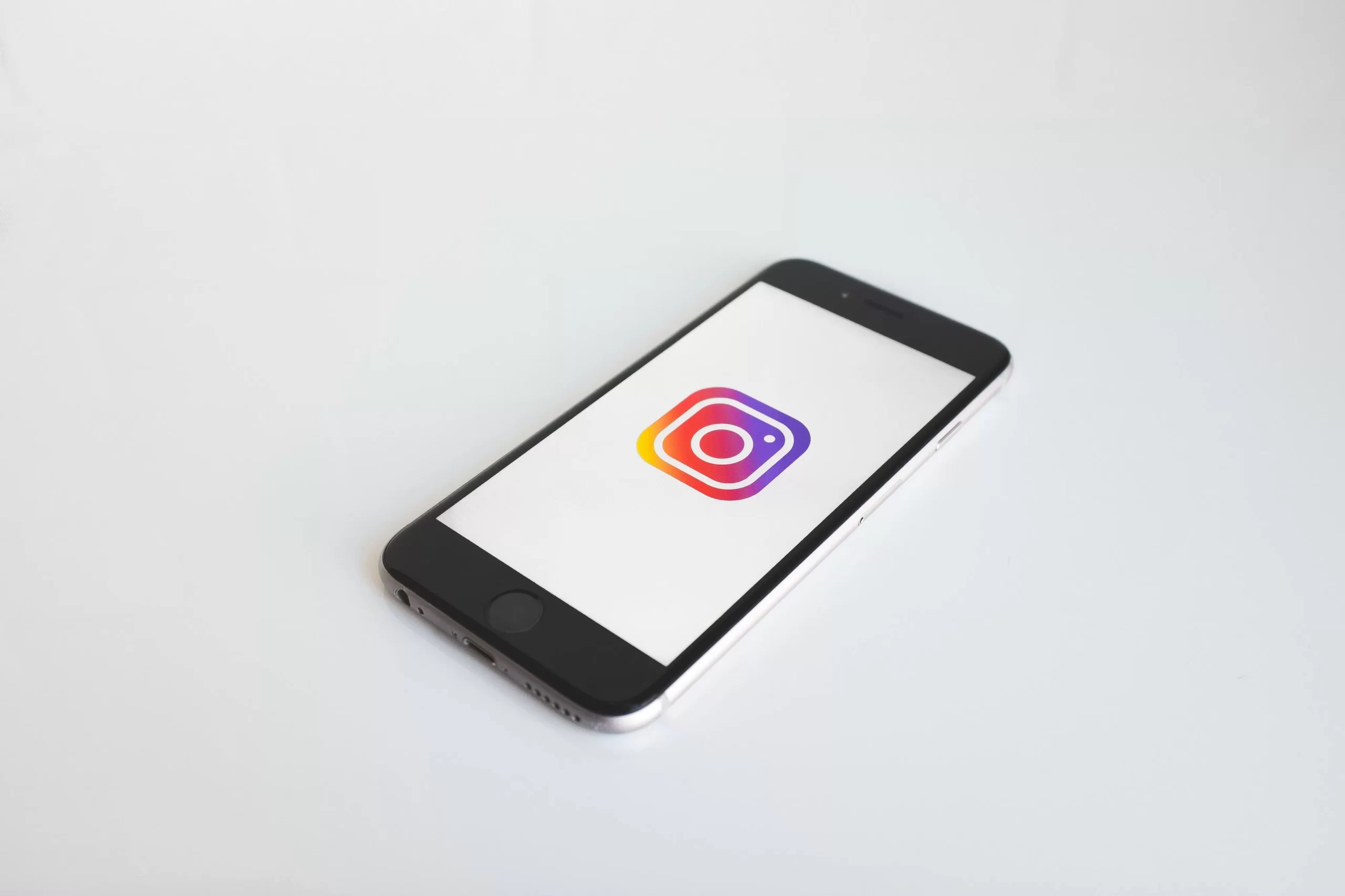 Instagram Broadcast channels
