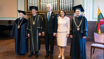 Edgarui Rinkevičiui – Klaipėdos universiteto garbės daktaro vardas